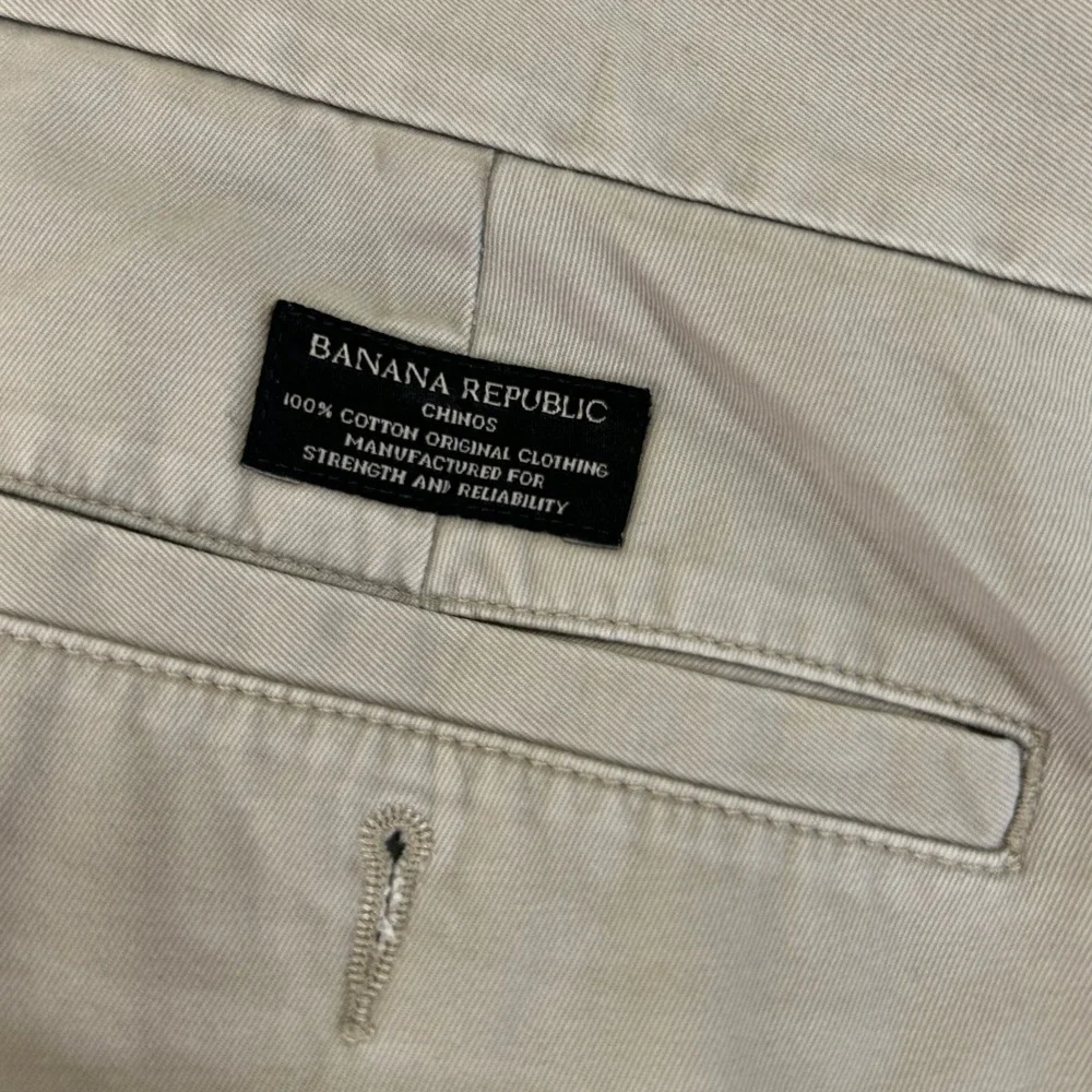 Banana Republic Gavin Chino Mens 36x30 Khaki Tan Cotton Straight Leg Pants 6735